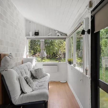 Stunning In With Wifi בית נופש Martofte